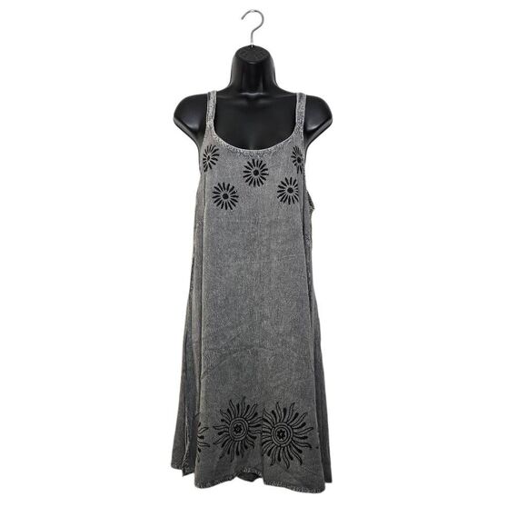 Daisy Island Dress Size Small Gray Black Vacation Beachy Boho Summer - Picture 1 of 8